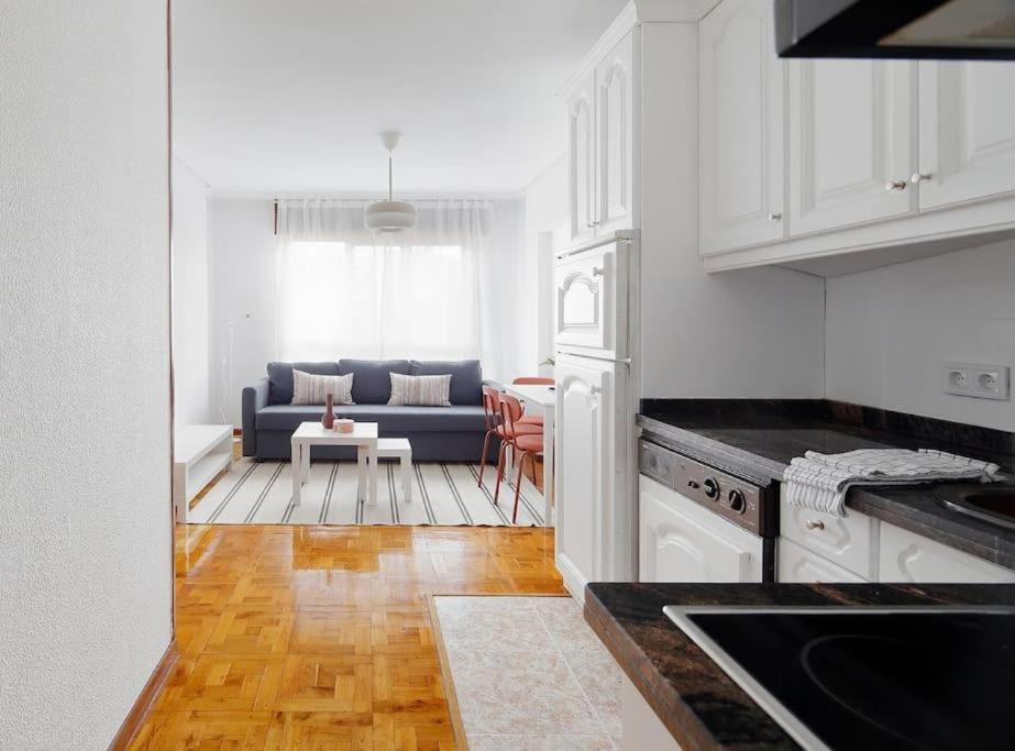 Apartamento Maura 2 Dormitorios Овьедо Экстерьер фото